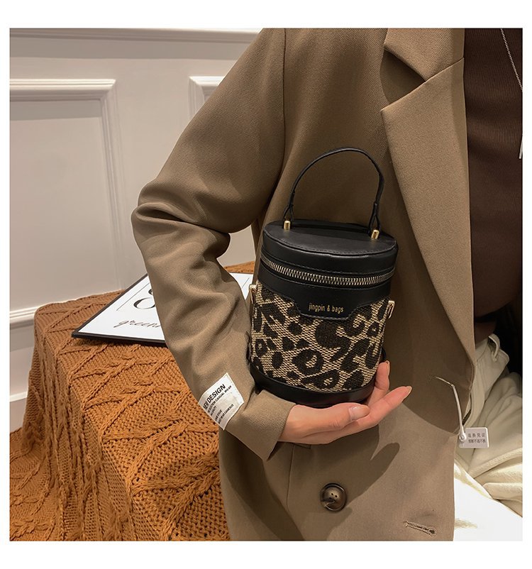 Howkly New Portable Bucket Bag